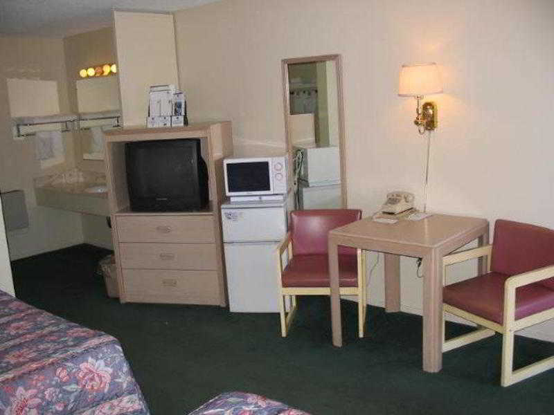 Hotel Salina Beaumont Ca Room photo